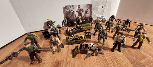 Lot figurines et - figurines,