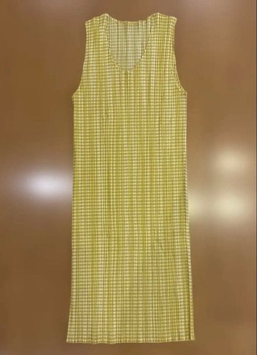 Issey miyake pleats - miyake,