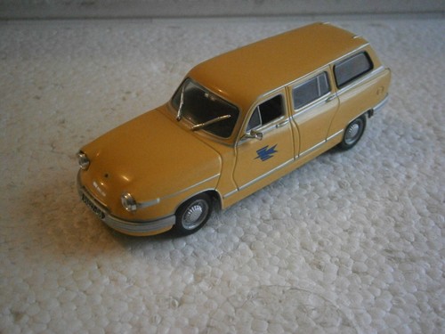 Voiture miniature panhard pl17 - panhard,