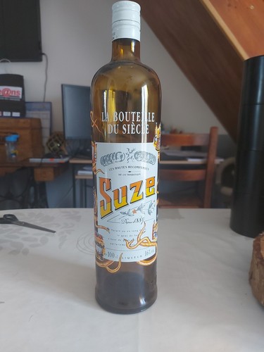 Bouteille suze collector - de,