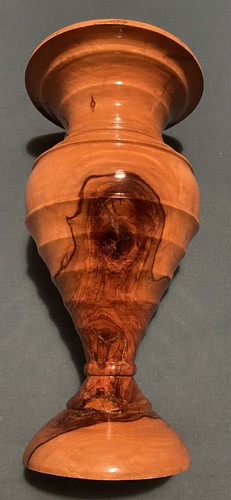 Vase tourné main en - à, la