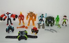Gros lot de figurines BEN 10 +