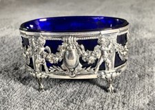 Saleron argent à décor