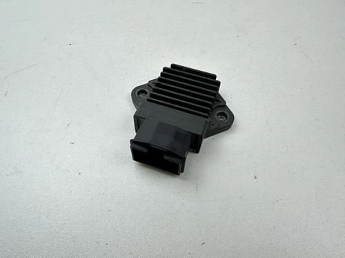 Regulateur tension honda - tension, vtr