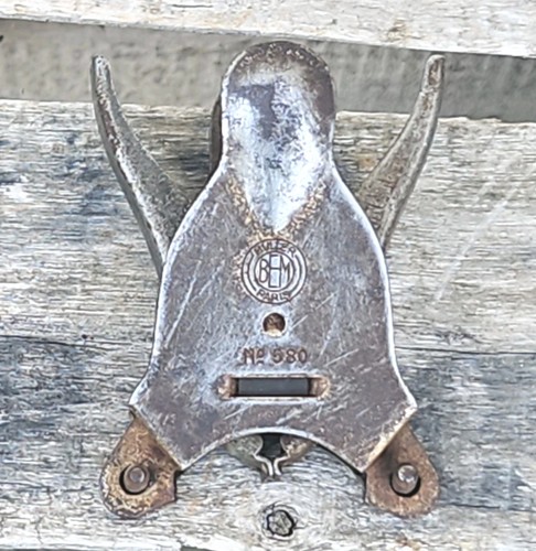 Ancienne pince segments - ancienne,