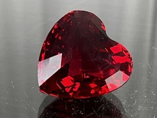 Figurine Swarovski coeur rouge 4,5 cm. - Excellent état.