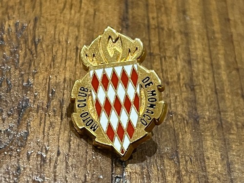 Pins pin enamel mcm moto - mcm,