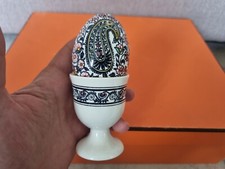 TRES JOLI ET RARE  OEUF SUR