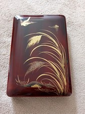 coffret/boîte japonaise en bois laqué. suzuribako. Japon.