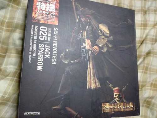 Figurine revoltech 025 - figurine,