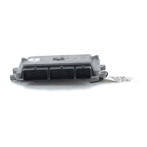 Calculateur moteur dacia - calculateur,