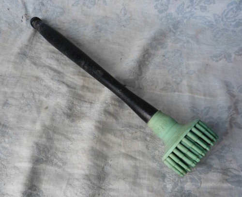 Curiosité ancienne brosse - #curiosité#,