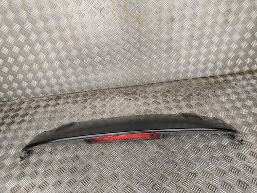 Becquet spoiler hayon arrière