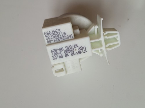 Machine laver hotpoint - a,