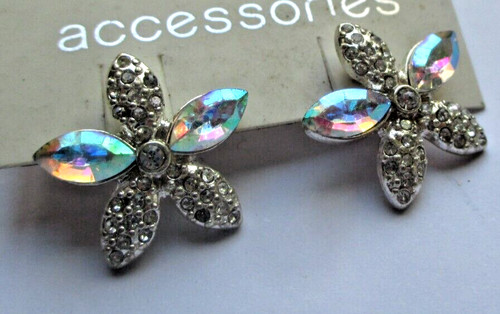 Boucles oreilles percées - boucles,