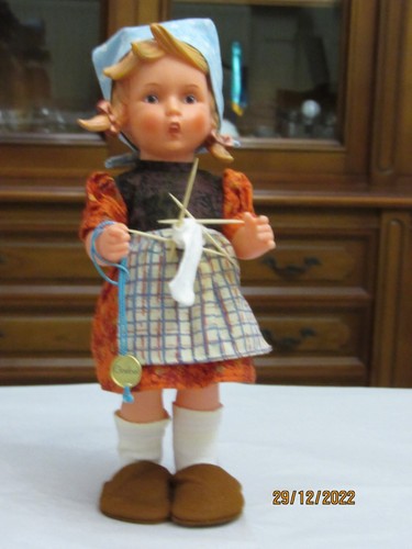 Poupée goebel hummel - poupée, et