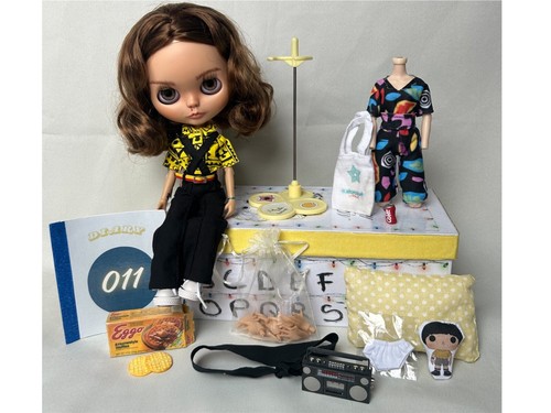 Blythe doll custom - doll, ooak