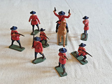 7 FIGURINE 1 CAVALIER STARLUX
