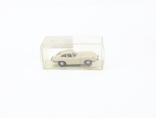 Voiture miniature wiking - voiture,