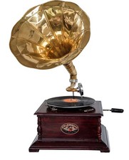 Gramophone avec pavillon pour