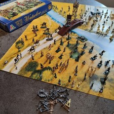 Lot Soldats diorama Airfix,ESCI etc Empire Waterloo 1/72, identique photos