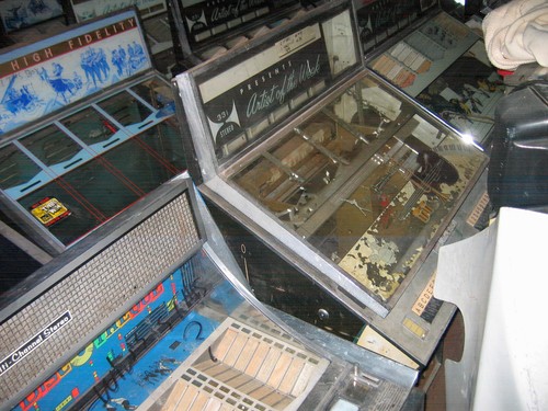 Seeburg jukeboxes 80 - jukeboxes, 5