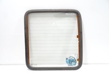 Vitre porte coffre droit FORD COURRIER 4
