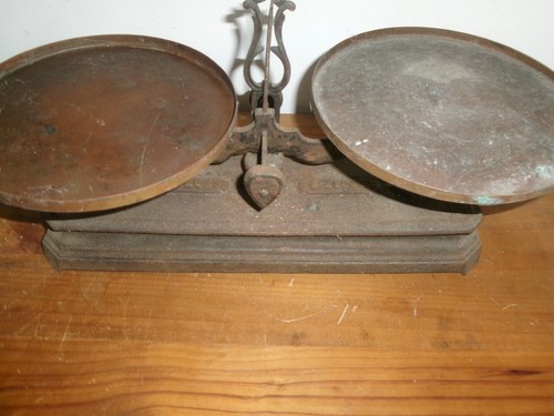 Ancienne balance typr roberval - ancienne,