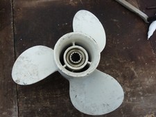 helice michigan 20 30cv ps 518   10 3/4