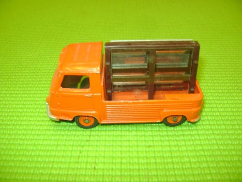 Dinky toys 564 renault - toys,