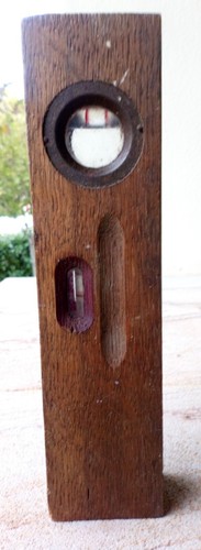 Niveau ancien bulles en - ,