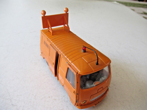Dinky toys ref 570a peugeot - 570a, j7