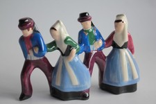 Groupe de bretons Robert MICHEAU-VERNEZ faïence Quimper (64501)