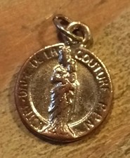 Médaille Religieuse Ancienne