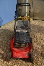 Tondeuse tractée thermique