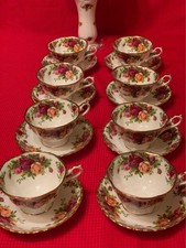 Royal Albert 8 CS set