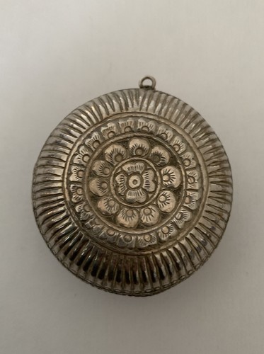 Ancienne boite betel argent - betel,