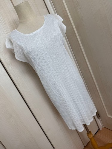 Issey miyake pleats please - pleats,