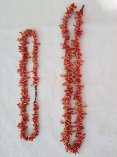 Collier corail rouge ras - ,