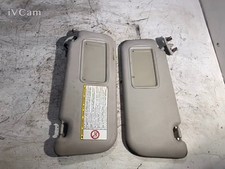 PAIRE DE PARE-SOLEIL DX ET SX