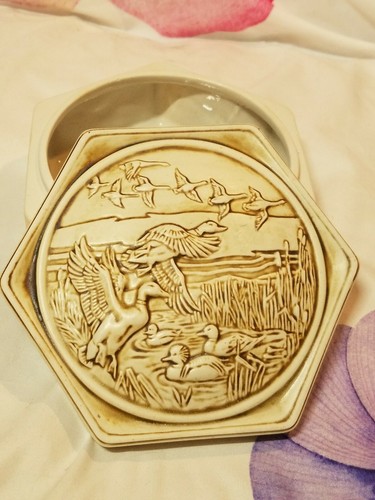 Vintage avon birds flight - of,