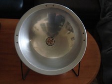 Ancienne monture neuve radiateur soleil pour détourner en lampe design 1950