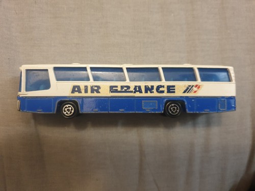 Ancienne majorette 373 autocar - 373,