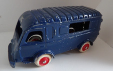 1/43 RENAULT 1000 kgs  CIJ