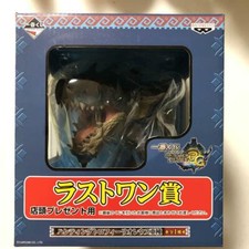 Figurine ichiban kuji - kuji, monster