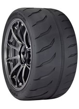 Pneu TOYO R888R 235/45 R17 94W