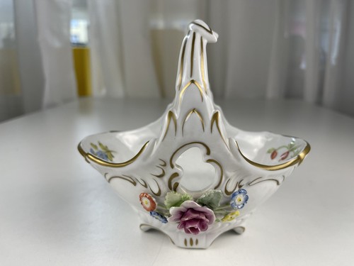 Panier figurine porcelaine - panier,