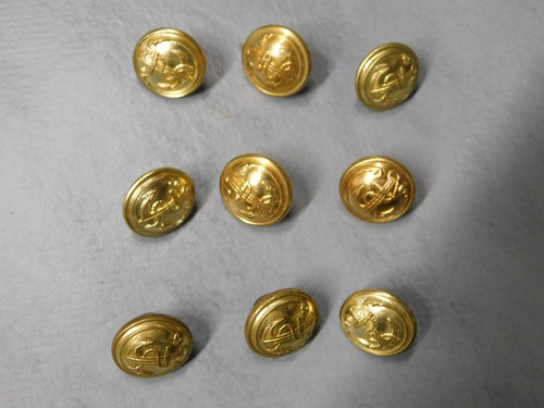 Lot boutons troupes - boutons,
