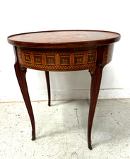 Guéridon de style Louis XV en bois marqueté XX siècle