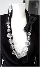 Collier sautoir Rada Italie resine cuir bijoux jewelry necklace
